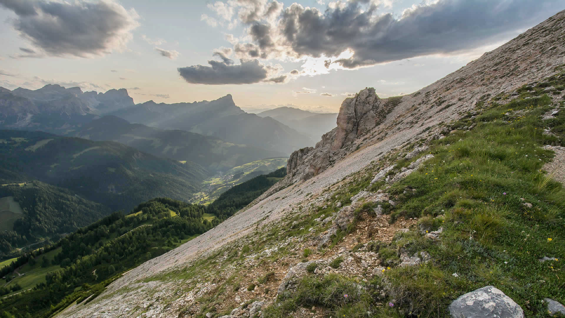 La Val in Val Badia - paese escursionistico