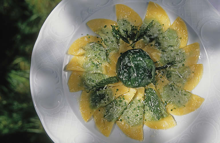 Mezzelune con ricotta e spinaci