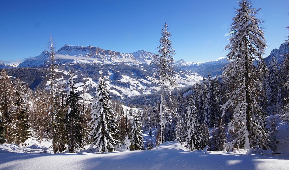 Winter holiday activities in La Val - Alta Badia Dolomiti
